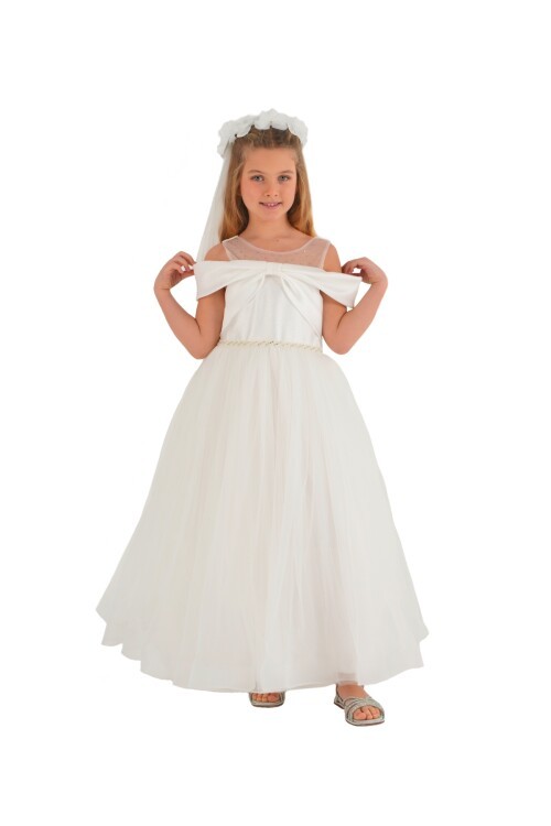 Kız çocuk uzun elbise