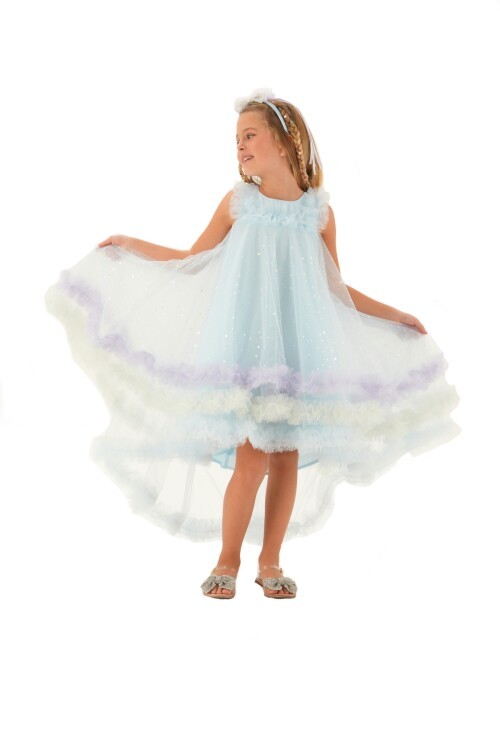 Kız çocuk kuyruklu elbise